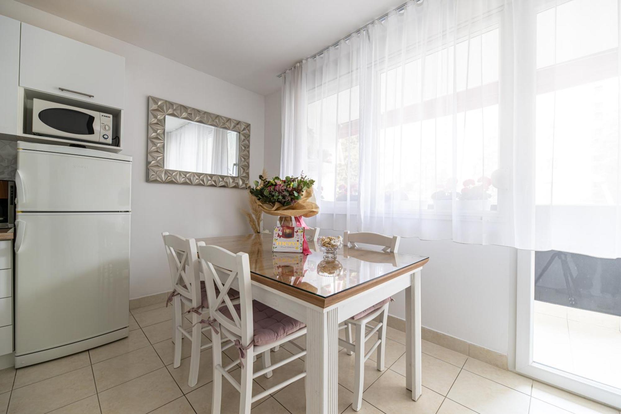 Babylu Apartman Zadar Exterior photo