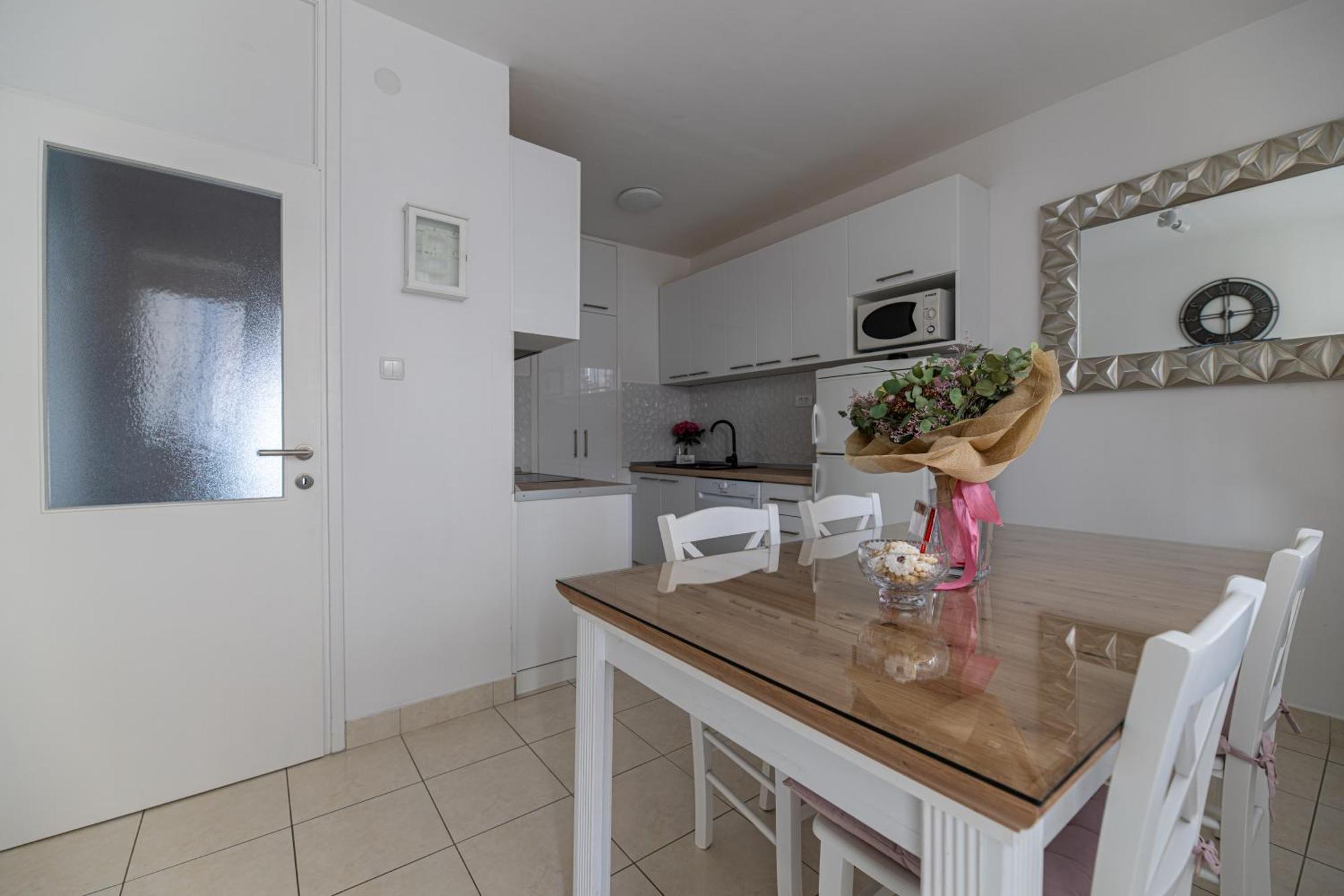Babylu Apartman Zadar Exterior photo